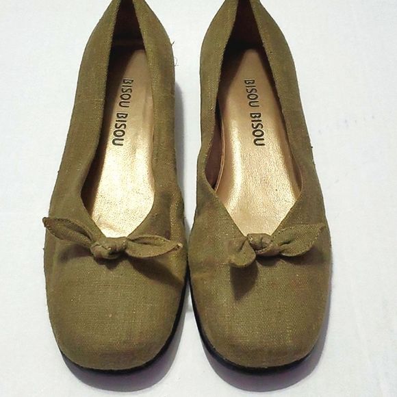 Bisou Bisou Textured Olive Casual Office Ballet Flats - Picture 1 of 8